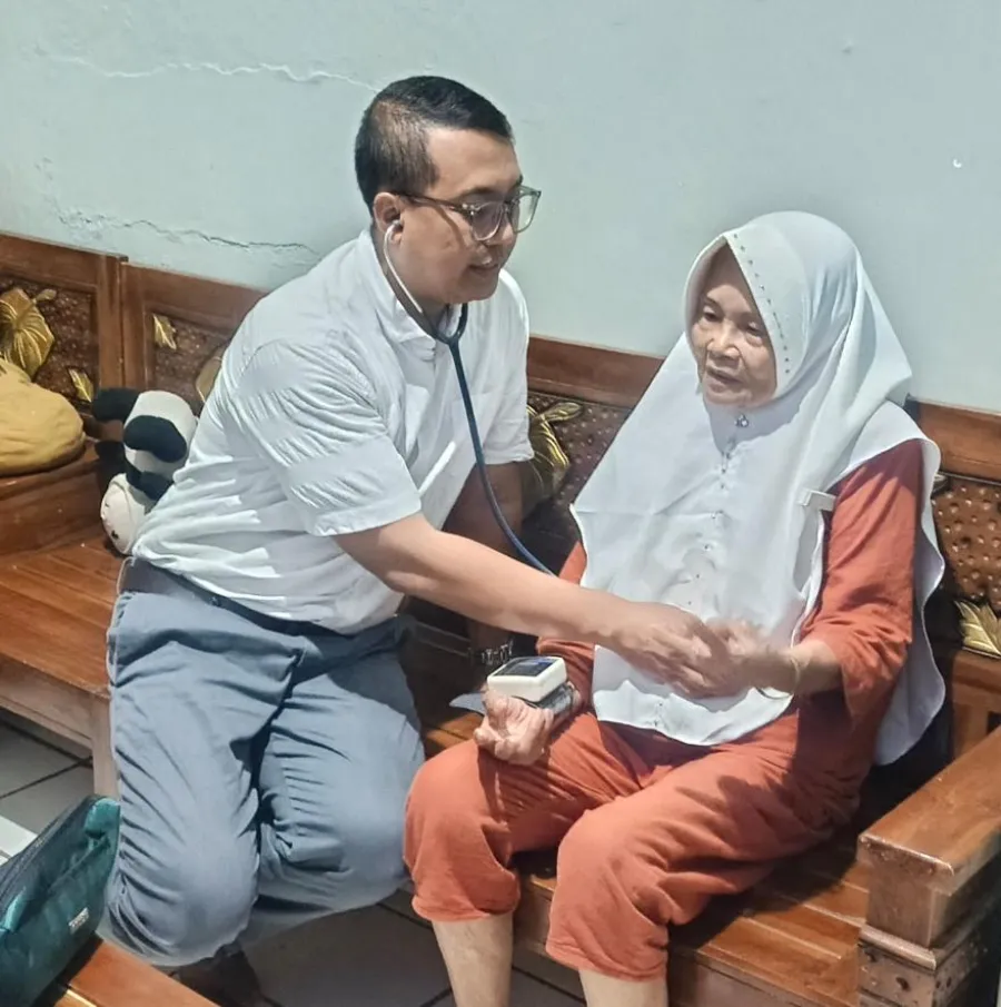 pendampingan pemulihan rehabilitasi medis home care Jakarta Timur
